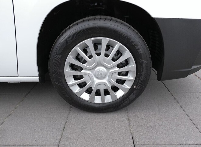 Toyota  2026, 0 km - 1.5 l - Bakı