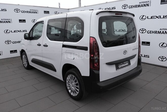 Toyota  2026, 0 km - 1.5 l - Bakı