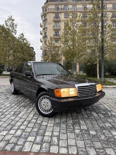Mercedes 190 1991, 304,019 km - 1.8 l - Bakı