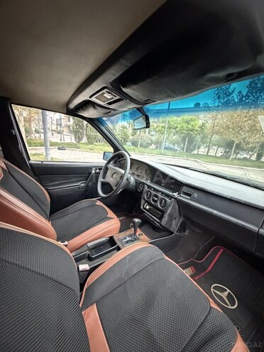 Mercedes 190 1991, 304,019 km - 1.8 l - Bakı