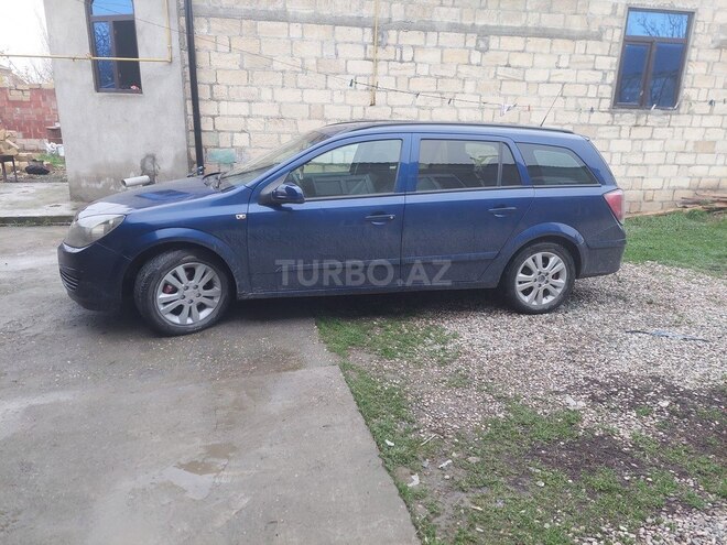 Opel Astra 2006, 470,000 km - 1.3 l - Quba