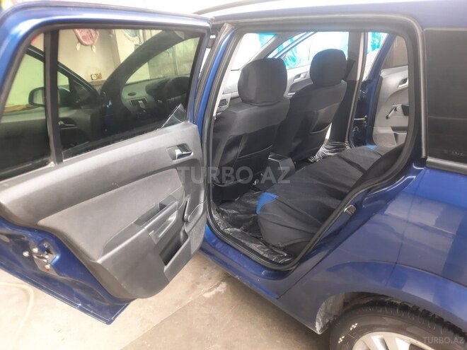 Opel Astra 2006, 470,000 km - 1.3 l - Quba