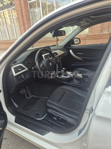 BMW  2014, 239,000 km - 2.0 l - Gəncə