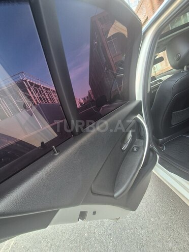 BMW  2014, 239,000 km - 2.0 l - Gəncə