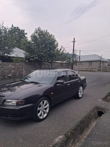 Nissan Maxima 1995, 413,000 km - 3.0 l - Qax