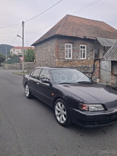Nissan Maxima 1995, 413,000 km - 3.0 l - Qax