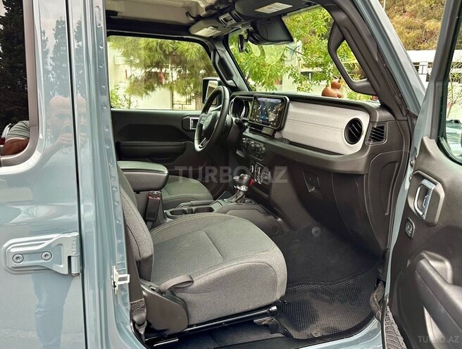 Jeep Wrangler 2024, 28,000 km - 2.0 l - Bakı