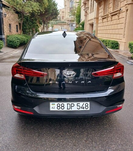 Hyundai Elantra 2018, 112,000 km - 2.0 l - Bakı
