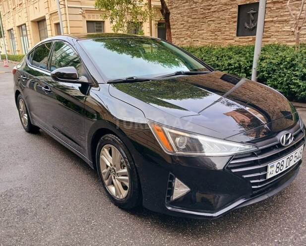 Hyundai Elantra 2018, 112,000 km - 2.0 l - Bakı