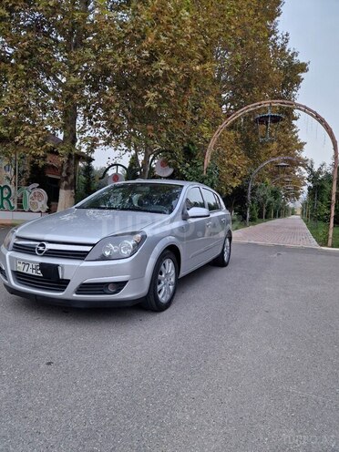 Opel Astra 2006, 300,000 km - 1.4 l - Göyçay