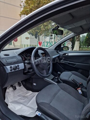 Opel Astra 2006, 300,000 km - 1.4 l - Göyçay