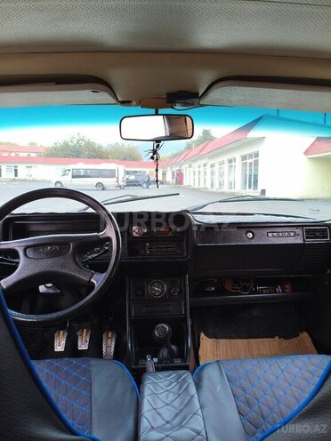 LADA (VAZ) 2107 2005, 77,007 km - 1.6 l - Qax