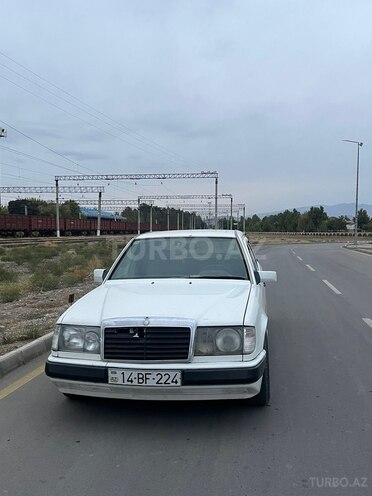 Mercedes  1992, 352,000 km - 2.0 l - Şərur