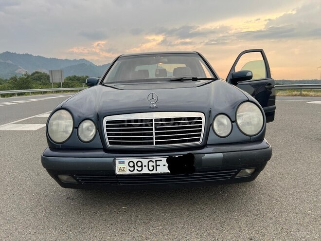 Mercedes E 200 1999, 399,000 km - 2.0 л - Lənkəran