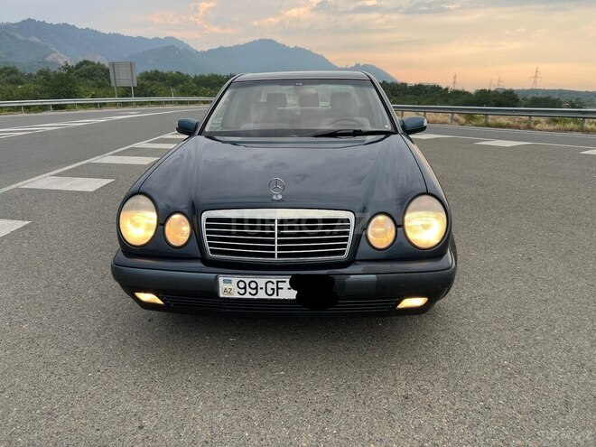 Mercedes E 200 1999, 399,000 km - 2.0 л - Lənkəran