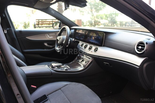 Mercedes E 250 2016, 211,000 km - 2.0 л - Bakı