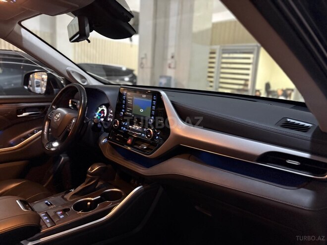 Toyota Highlander 2021, 47,000 km - 2.5 л - Bakı