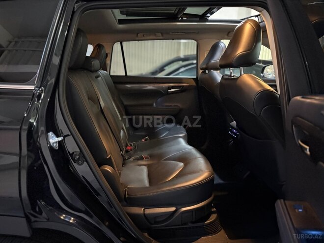 Toyota Highlander 2021, 47,000 km - 2.5 л - Bakı