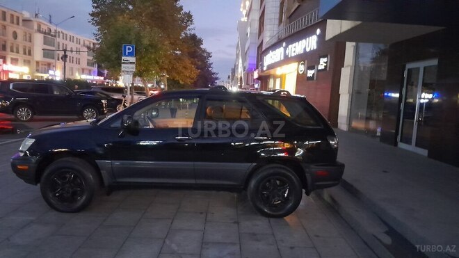 Lexus RX 300 2003, 228,000 km - 3.0 л - Bakı