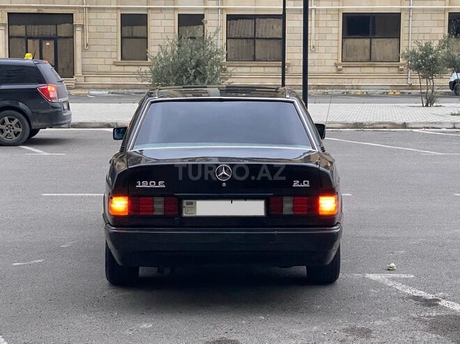 Mercedes 190 1993, 258,741 km - 2.0 l - Sumqayıt