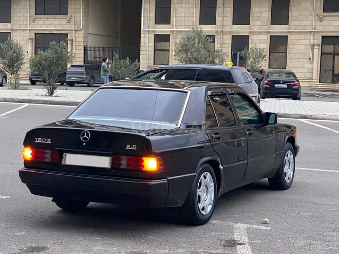 Mercedes 190 1993, 258,741 km - 2.0 l - Sumqayıt