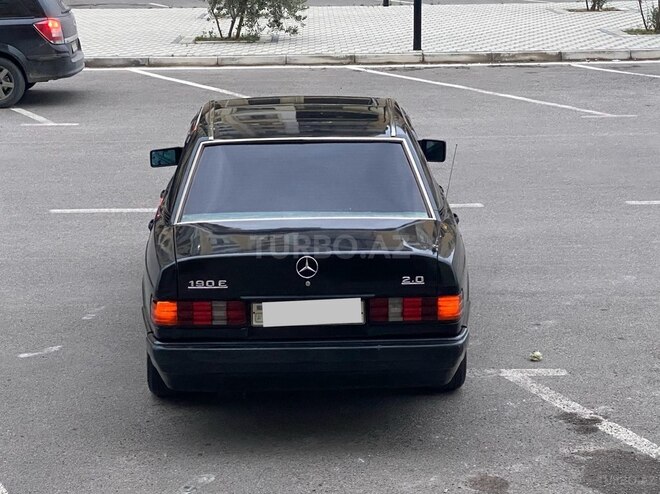 Mercedes 190 1993, 258,741 km - 2.0 l - Sumqayıt
