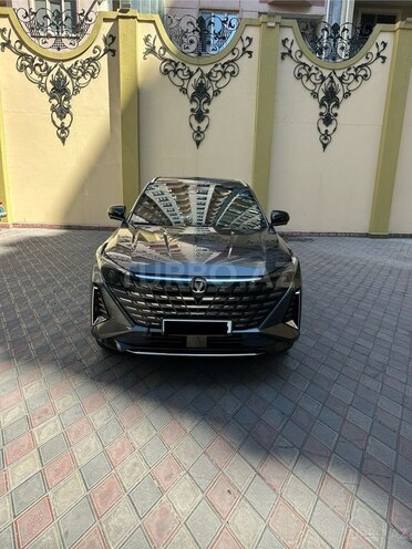 Changan  2025, 16,000 km - 1.5 л - Bakı