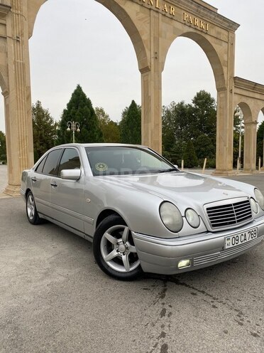 Mercedes E 240 1998, 376,000 km - 2.4 l - Bərdə