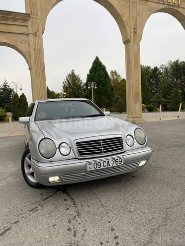 Mercedes E 240 1998, 376,000 km - 2.4 l - Bərdə