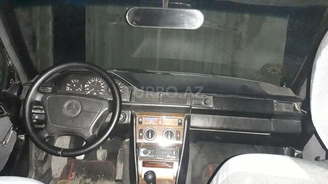 Mercedes 300 D 1987, 500,000 km - 3.0 l - Bakı