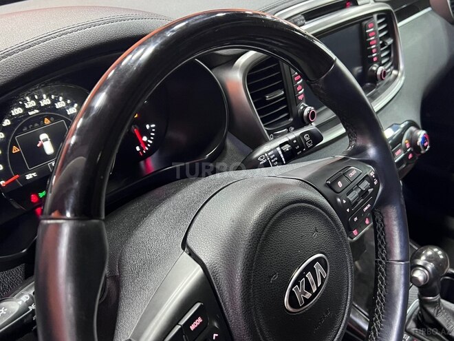 Kia Sorento 2015, 220,000 km - 2.0 л - Sumqayıt