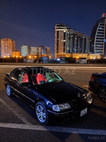 Mercedes C 230 1999, 300,000 km - 2.3 l - Qazax