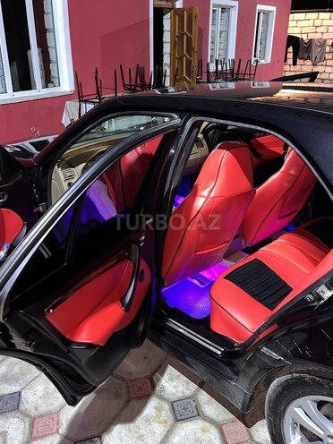 Mercedes C 230 1999, 300,000 km - 2.3 l - Qazax