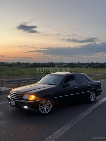 Mercedes C 230 1999, 300,000 km - 2.3 l - Qazax
