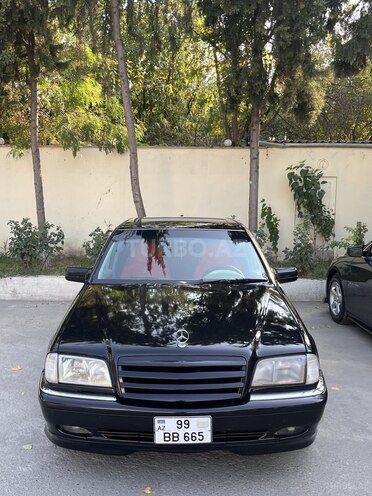 Mercedes C 230 1999, 300,000 km - 2.3 l - Qazax