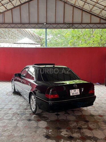 Mercedes C 230 1999, 300,000 km - 2.3 l - Qazax