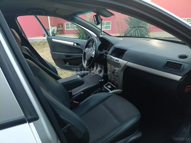 Opel Astra 2007, 257,490 km - 1.4 л - Şəki