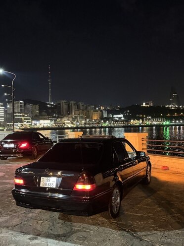 Mercedes C 230 1999, 300,000 km - 2.3 l - Qazax