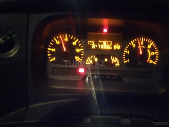 Mercedes Atego 818 2010, 718,000 km - 4.3 l - Xırdalan