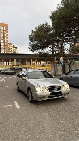 Mercedes E 220 1999, 340,000 km - 2.2 л - Bakı