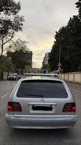Mercedes E 220 1999, 340,000 km - 2.2 л - Bakı