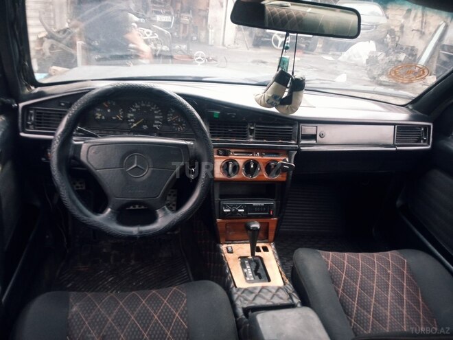 Mercedes 190 1993, 412,530 km - 2.0 l - Bakı