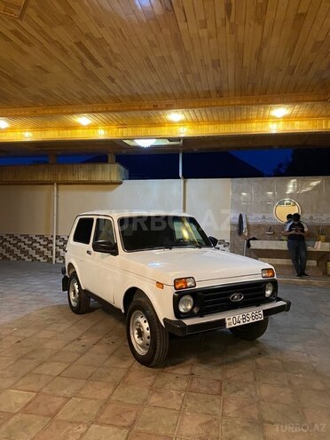 LADA (VAZ) Niva 2003, 180,000 km - 1.6 l - Tovuz