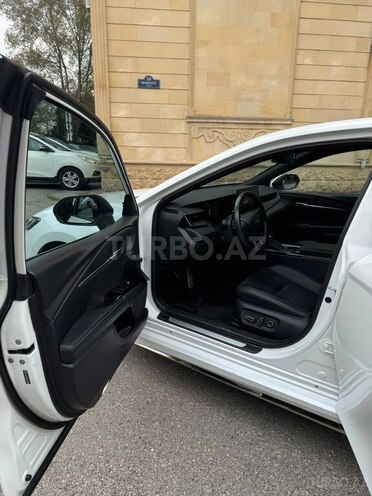 Toyota Camry 2025, 16,500 km - 2.0 l - Bakı