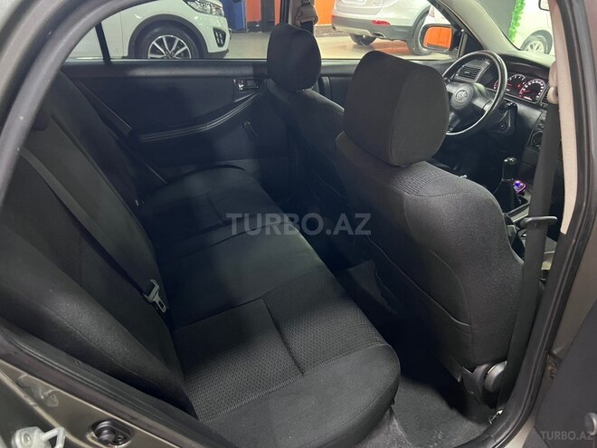 Toyota Corolla 2005, 212,000 km - 1.4 l - Sumqayıt