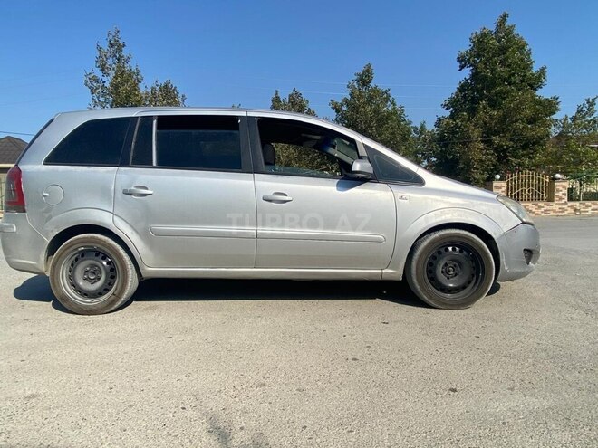 Opel Zafira 2008, 400,000 km - 1.9 л - Bakı