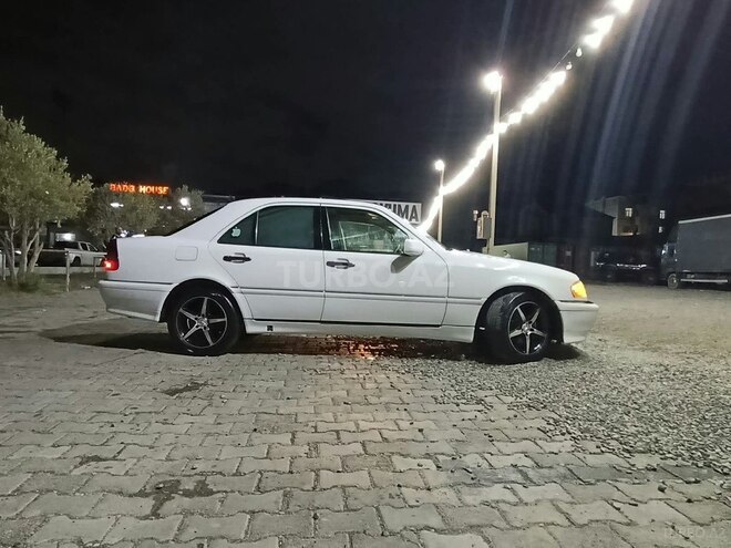 Mercedes C 230 1997, 320,000 km - 2.3 л - Bakı