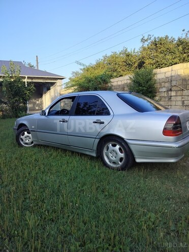 Mercedes C 180 2000, 390,700 km - 1.8 л - Qəbələ