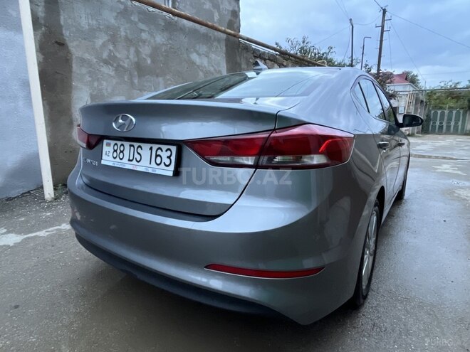 Hyundai Elantra 2018, 93,251 km - 2.0 l - Bakı