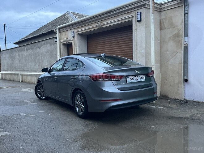 Hyundai Elantra 2018, 93,251 km - 2.0 l - Bakı